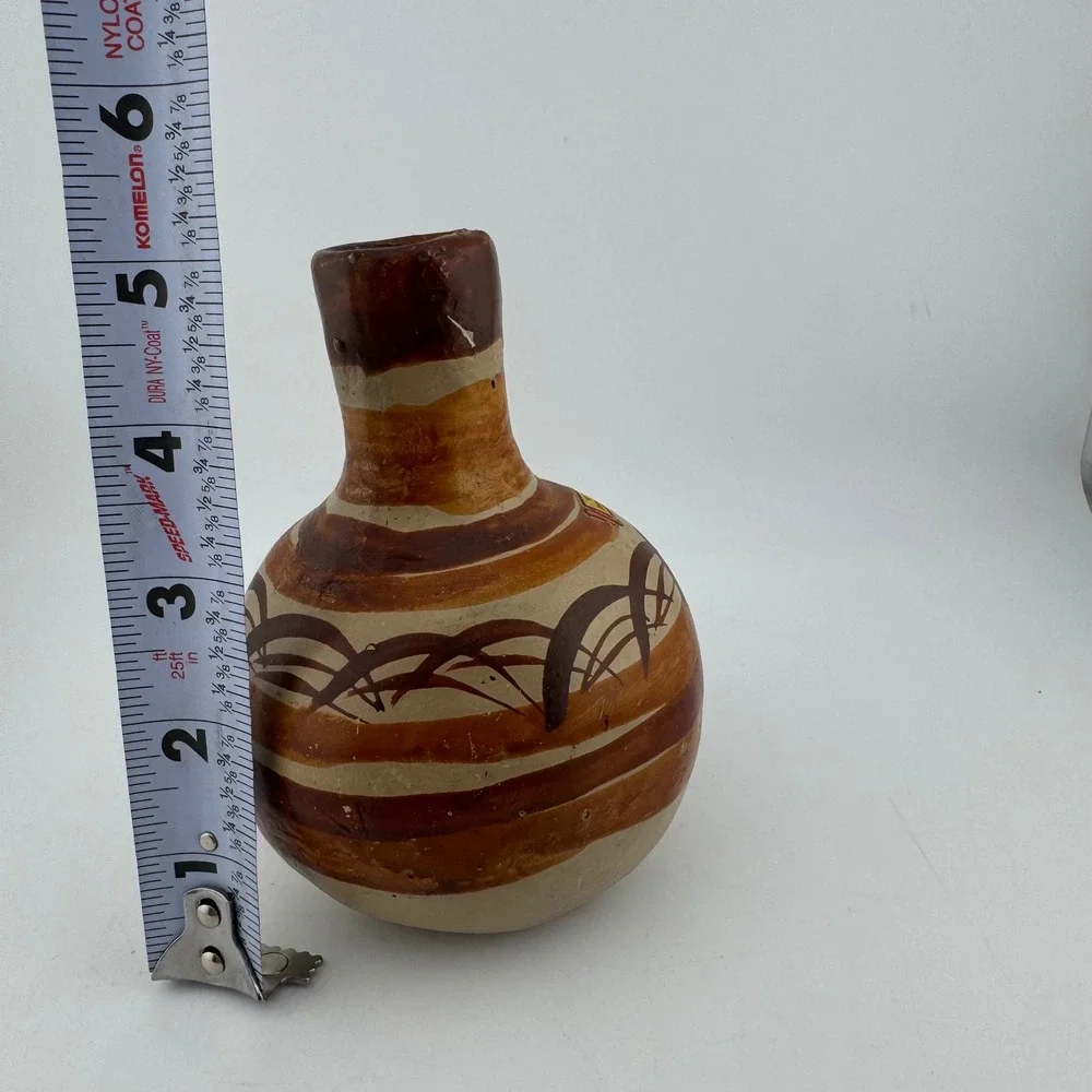 Mexican Pottery Bud Vase Small Brown Tan Roswell NM Souvenir Folk Art